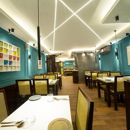 Hotel Treebo Trend Time Square Marine Drive Kochi Exterior foto