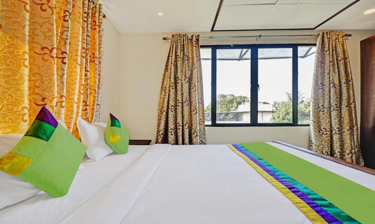 Hotel Treebo Trend Time Square Marine Drive Kochi Exterior foto
